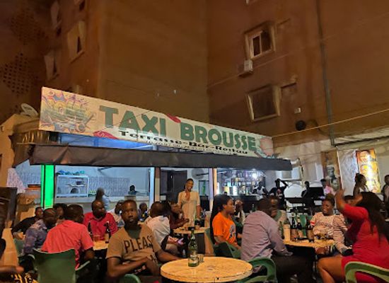 burkina-faso/cascades/bar/the-taxi-brousse