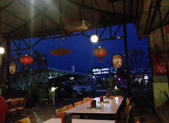 cambodia/preah-vihear/bar/restaurant-beer
