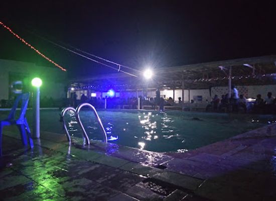 uganda/lira/bar/front-page-lounge-swimming-pool-bar-grill