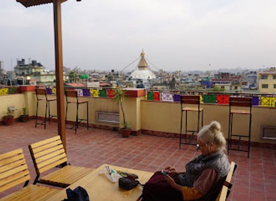 nepal/kathmandu/boudhanath/bar/rokpa-sunset-lounge-bar