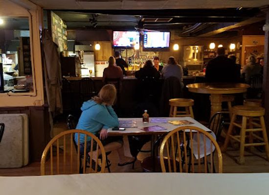 ohio/western-reserve/bar/ramble-inn