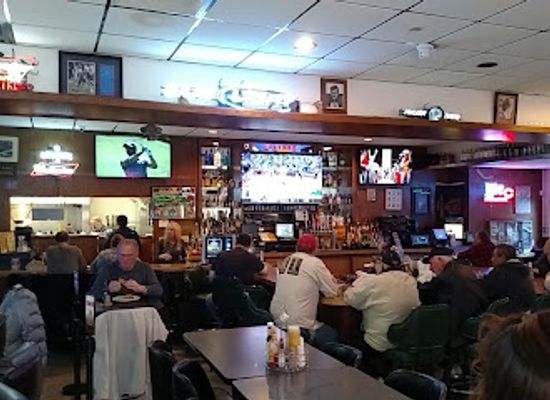 illinois/northwestern-illinois/bar/legends-sports-bar-grill