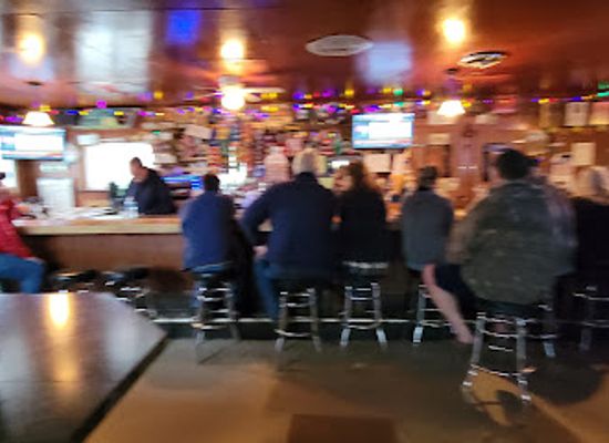 wisconsin/central-sands/bar/little-white-inn