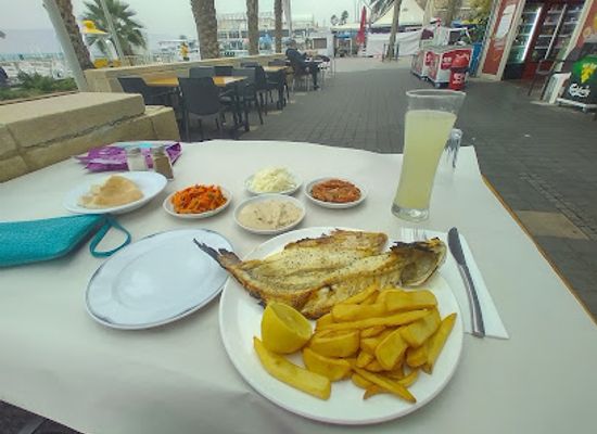 israel/tiberias/bar/be'er-miriam-seafood-and-meat-restaurant