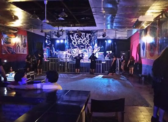 paraguay/rio-paraguay/bar/absoluto-rock-bar