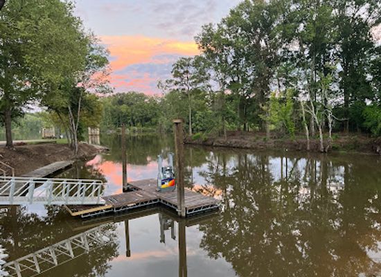 mississippi/the-river-region/bar/ratliff-on-the-river