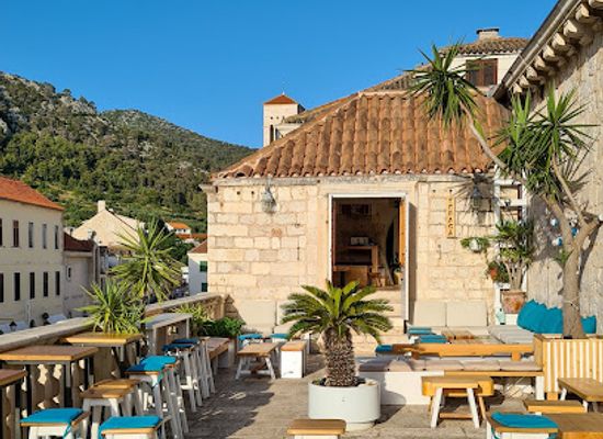 croatia/hvar/bar/teraca-bar