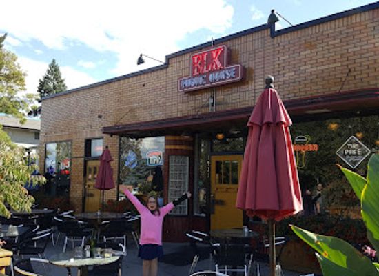 washington/spokane/brownes-addition/bar/the-elk