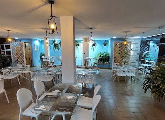 ecuador/mindo/bar/rooftop-restaurante