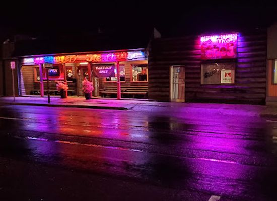 oregon/columbia-river-gorge/bar/mesquitery-restaurant-bar