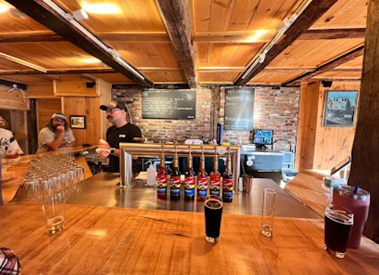 maine/sagadahoc-county/bar/akeir-brewing-tasting-room