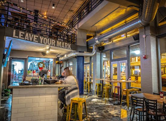 virginia/roanoke-valley/bar/three-notch-d-craft-kitchen-and-brewery-roanoke