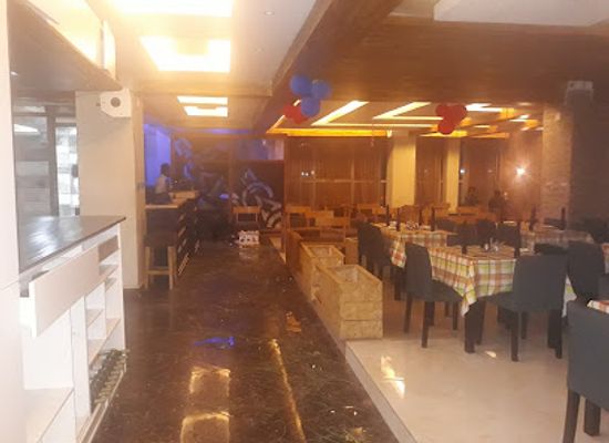 ethiopia/addis-ababa/arat-kilo/bar/rosemary-lounge-restaurant