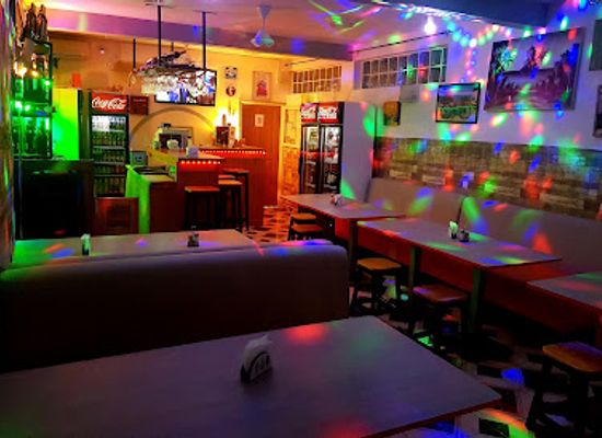 gabon/estuary-province/bar/cercina-lounge-bar