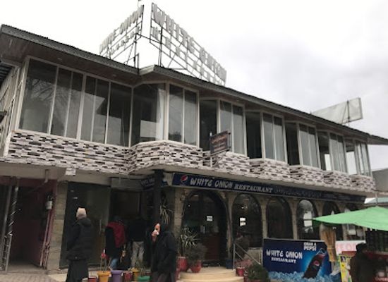 pakistan/murree/bar/white-onion-restaurant-murree