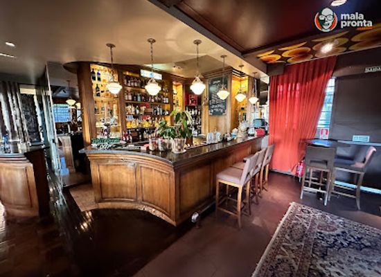 brazil/serra-gaucha/bar/magnolia-restaurante-bar-e-cinema
