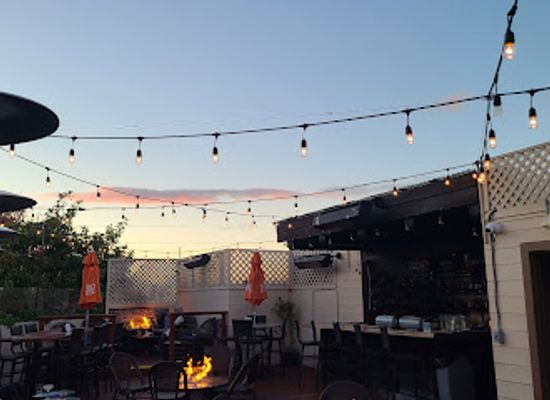 california/carmel-by-the-sea/bar/the-star-bar-at-vesuvio