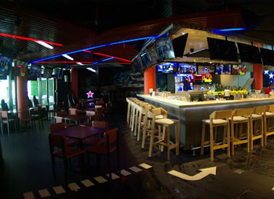 united-arab-emirates/rub-al-khali-empty-quarter/bar/stars-n-bars
