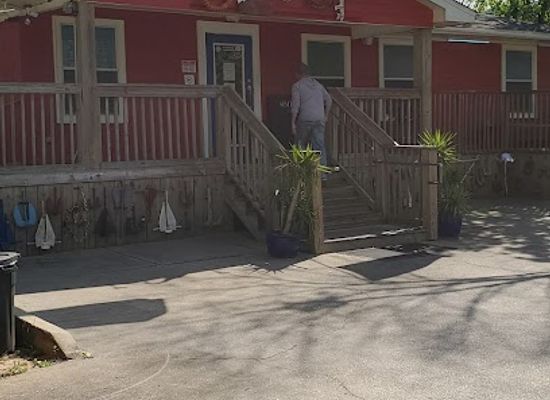 alabama/alabama-coastal-birding-trail/bar/the-sloop