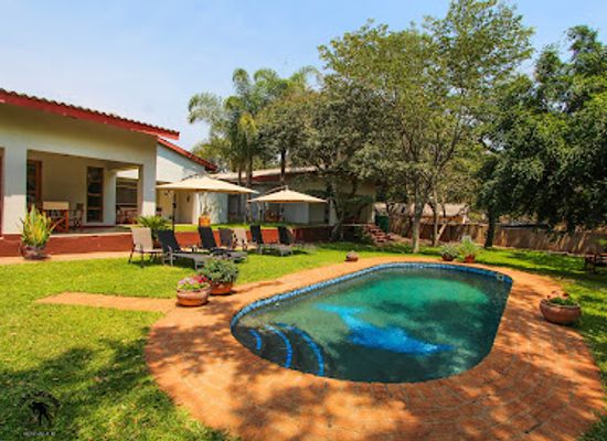 zimbabwe/matabeleland-north/bar/furusa-guest-house