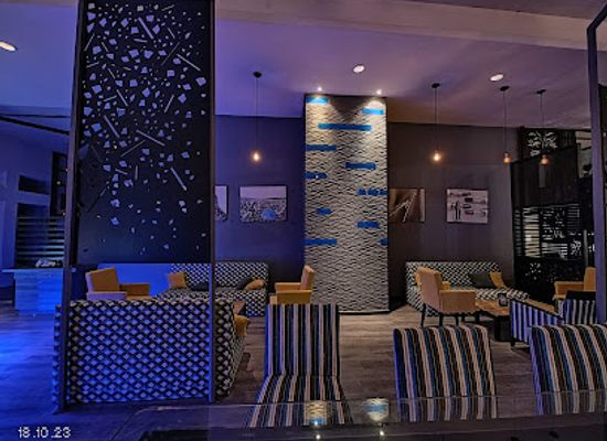 india/hyderabad/banjara-hills/bar/bar-41-radisson-blu-plaza-hotel