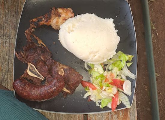 zimbabwe/bulawayo/bar/queens-poolside-bar