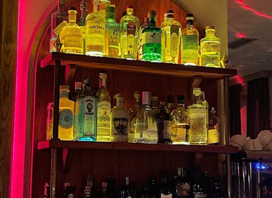 armenia/gegharkunik/bar/the-bird-cage