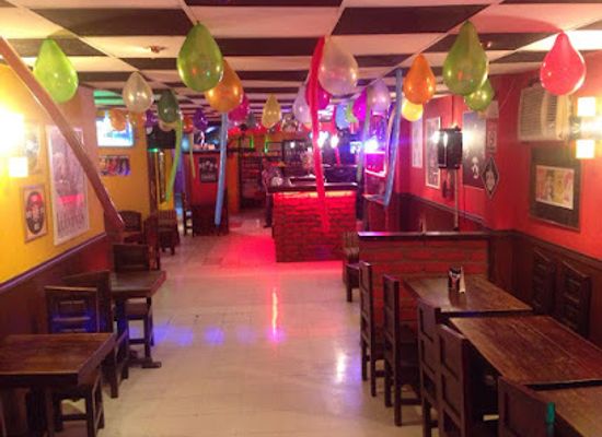 ecuador/guayas-region/bar/london-cafe