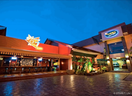 philippines/central-visayas/bar/mo2-restobar-cebu