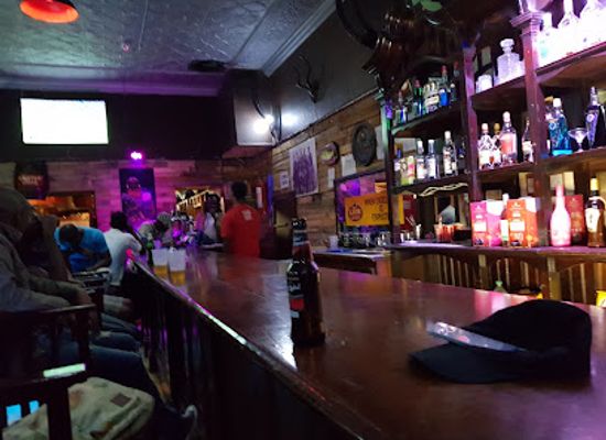 zimbabwe/matabeleland-south/bar/vintage-bar