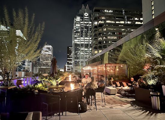 texas/east-texas/bar/edge-rooftop
