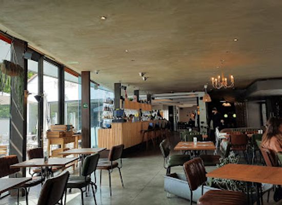 belgium/louvain-la-neuve/bar/citizen-kane-resto-bar-event