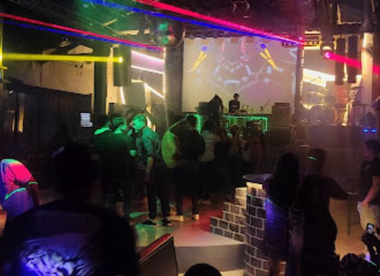 philippines/caraga/bar/woodstock-resto-bar-events-arena