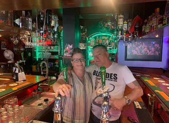 netherlands/bollenstreek/bar/cafe-t-barretje-bruin-cafe-met-poolbiljart
