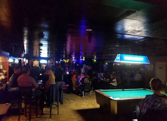 alabama/prattville/bar/the-bottom-bar-grill
