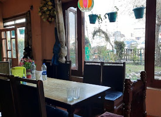 india/pahalgam/bar/the-o-t-r