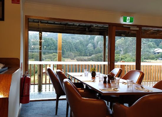 australia/cradle-mountain-lake-st-clair-national-park/bar/highland-restaurant