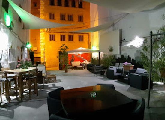 spain/teruel/bar/pub-lennon