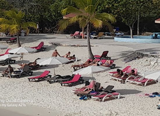 curacao/st-joris-bay/bar/the-sopranos-sport-bar-pizzeria