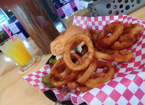 wisconsin/la-crosse/bar/hillbilly-s-bar-grill