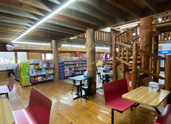 kentucky/big-south-fork-national-river-and-recreation-area/bar/the-barn-deli-grill