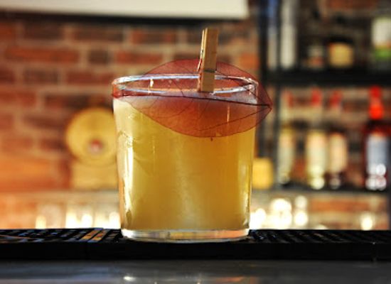 bulgaria/pirin-macedonia/bar/tadow-cocktail-lounge