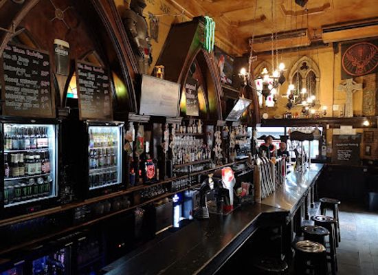 france/avignon/rocher-des-doms/bar/o-collins-s-irish-pub