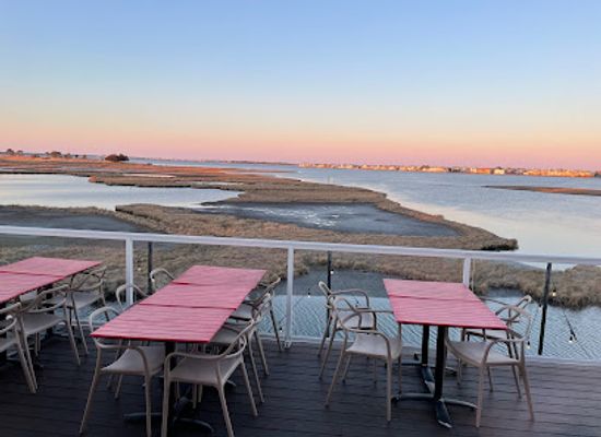 delaware/the-lewes-and-rehoboth-canal-area/bar/catch-54