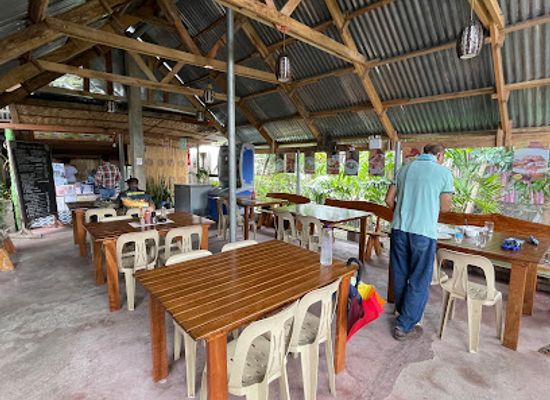 philippines/batanes/bar/beehan-meals-snacks