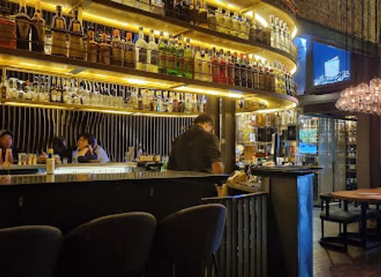 argentina/buenos-aires/palermo/bar/snailey-walker