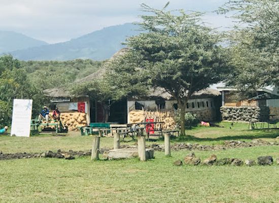 kenya/mount-longonot/bar/the-weekend-inn-bar