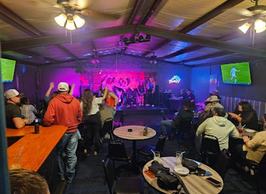 oklahoma/choctaw-country/bar/lula-pearls-bar