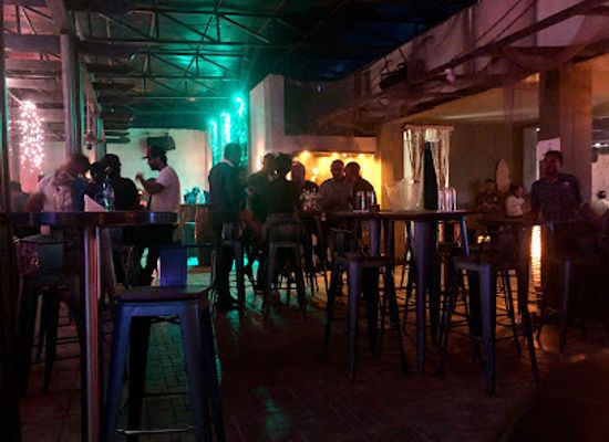 ethiopia/addis-ababa/bole/bar/black-pearl-sports-bar