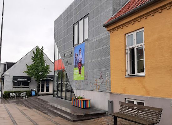 denmark/mols-bjerge/bar/bodega-kringlen-v-annelise-dalgaard